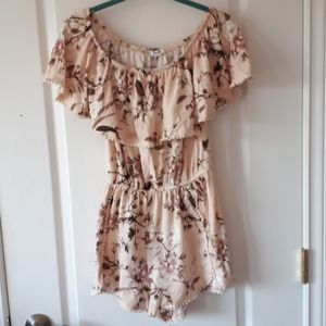 Off shoulder romper